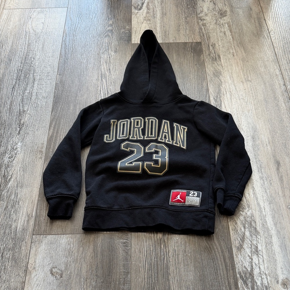 Jordan‎ Kids Black and Gold Hoodie